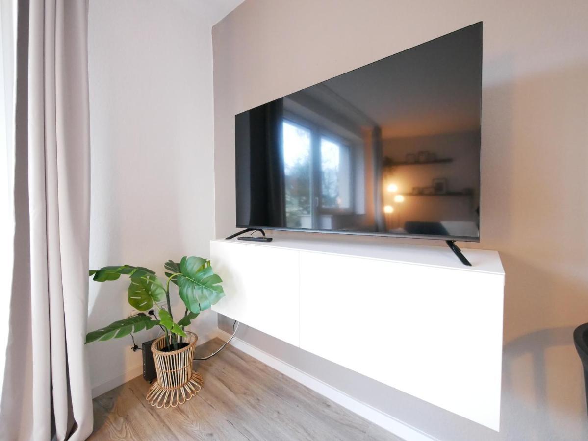 オスナブリュック75 M2, Zentral, Kueche, Balkon, Parkplatzアパートメント エクステリア 写真